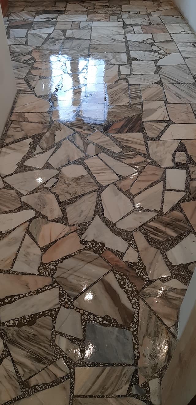 Czyszczenie kamienia naturalnego